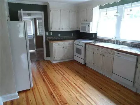 306 Glazner St, Easley, SC 29640 photo 7