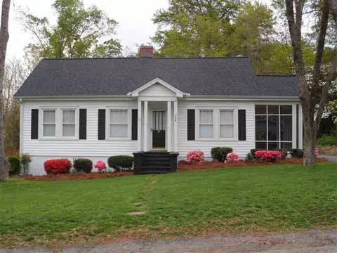 306 Glazner St, Easley, SC 29640 photo 1