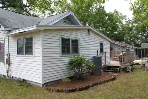 100 Carolina Ave, Honea Path, SC 29654 photo 4