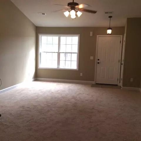 29 Saluda St, Honea Path, SC 29654 photo 3