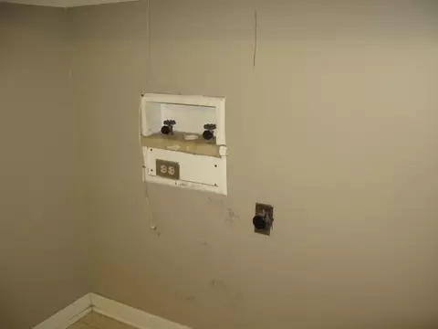 2740 Flat Rock Rd, Starr, SC 29684 photo 11
