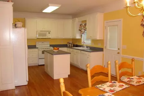112 Raintree Ct, Easley, SC 29642 photo 8