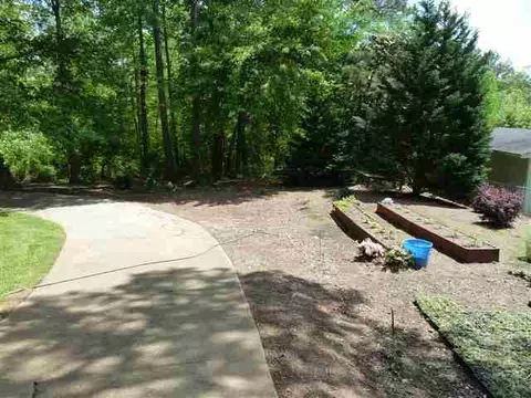 525 Woodland Cir, Pendleton, SC 29670 photo 13