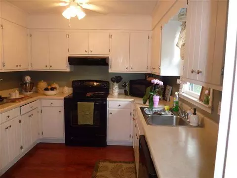 525 Woodland Cir, Pendleton, SC 29670 photo 4