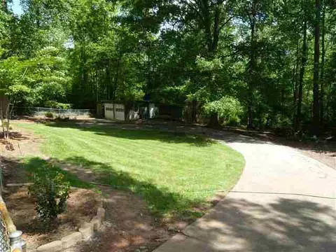 525 Woodland Cir, Pendleton, SC 29670 photo 11