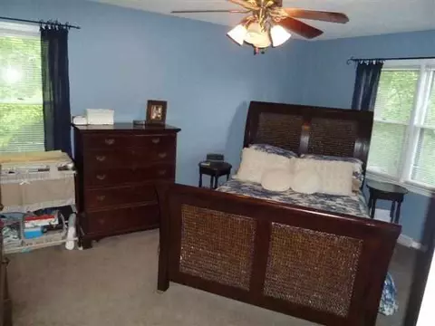 525 Woodland Cir, Pendleton, SC 29670 photo 8