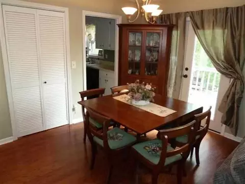 525 Woodland Cir, Pendleton, SC 29670 photo 3