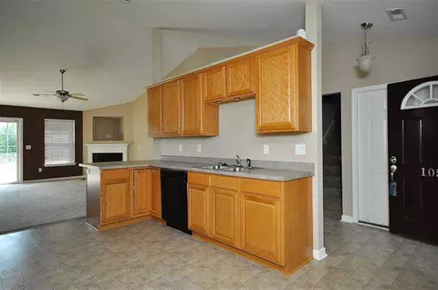 105 James Rd, Easley, SC 29642 photo 8