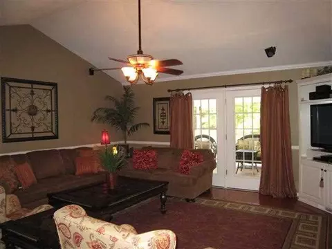 3107 Pinehurst, Anderson, SC 29621 photo 2