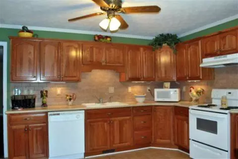 102 Stonehaven Ln, Easley, SC 29642 photo 7
