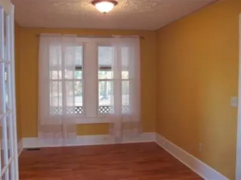 27 Spring St, Pelzer, SC 29669 photo 5