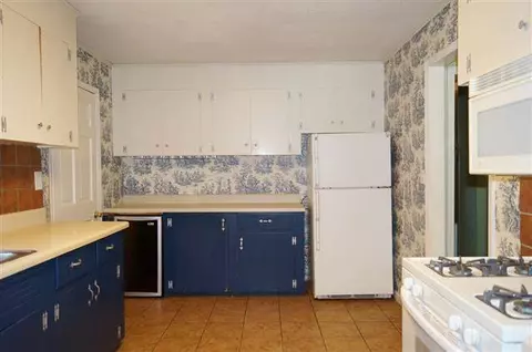 411 Cherry St, Pendleton, SC 29670 photo 7