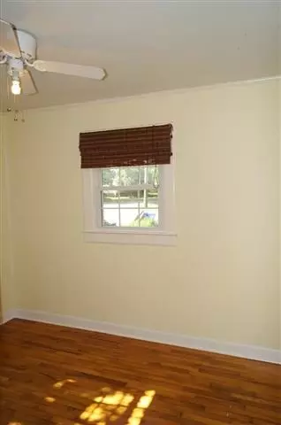 411 Cherry St, Pendleton, SC 29670 photo 15