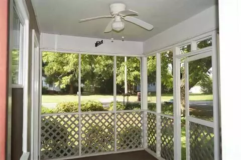 411 Cherry St, Pendleton, SC 29670 photo 9
