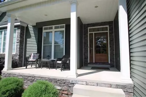 212 Devonhurst Dr, Seneca, SC 29678 photo 2