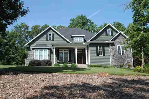 212 Devonhurst Dr, Seneca, SC 29678 photo 1