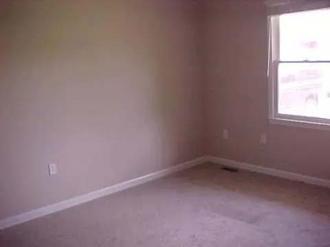 105 Spring Ct, Anderson, SC 29621 photo 4