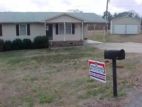 105 Spring Ct, Anderson, SC 29621 photo 1