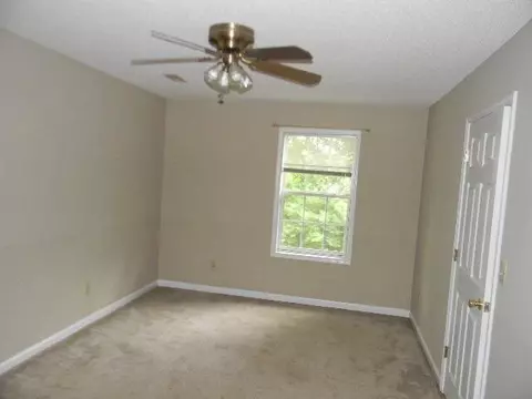 100 Getsinger Dr, Anderson, SC 29621 photo 5
