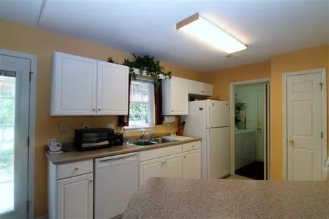 111 Juniper Dr, Pendleton, SC 29670 photo 9