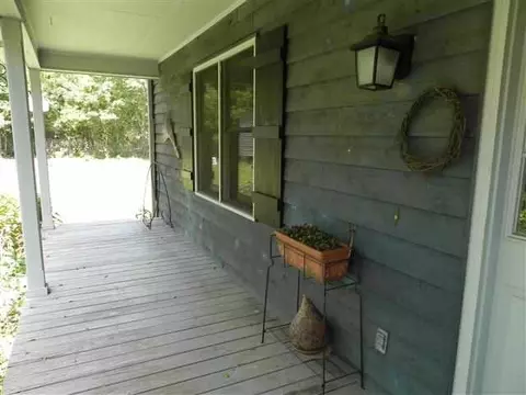 900 Wilson Rd, Central, SC 29630 photo 5