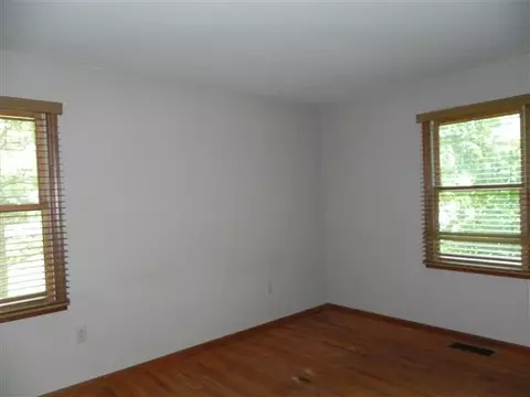900 Wilson Rd, Central, SC 29630 photo 7