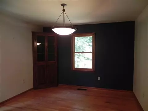 900 Wilson Rd, Central, SC 29630 photo 11
