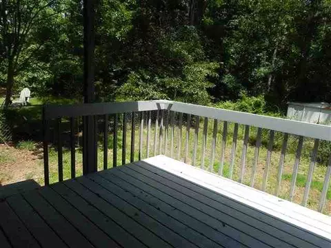 900 Wilson Rd, Central, SC 29630 photo 17