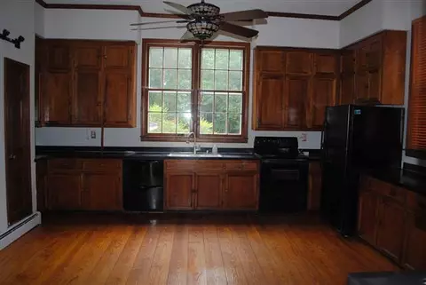 203 N Elm St #THE POE HOUSE, Pendleton, SC 29670 photo 17