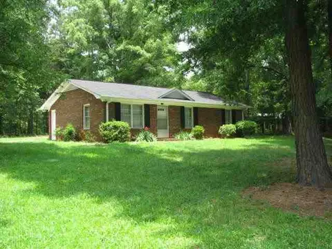 1104 Mcfalls Cir, Anderson, SC 29624 photo 8