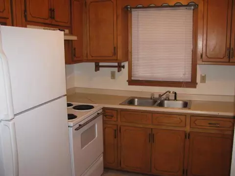 1104 Mcfalls Cir, Anderson, SC 29624 photo 2