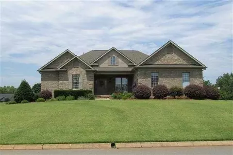 104 Killarney Way, Easley, SC 29642 photo 1