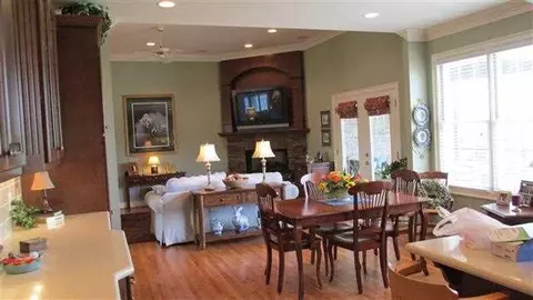 104 Killarney Way, Easley, SC 29642 photo 8