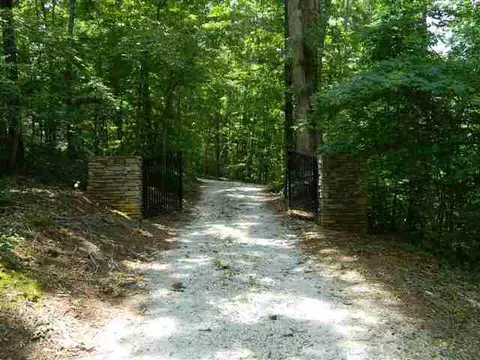 445 Melton, Pendleton, SC 29670 photo 24