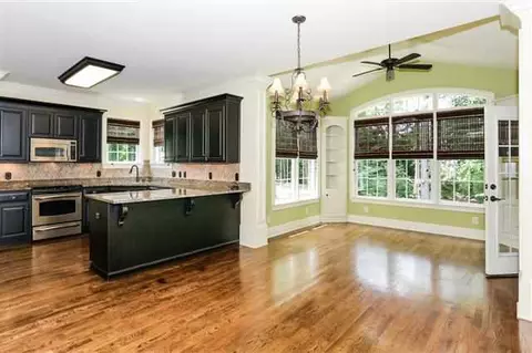 302 Wescott Dr, Clemson, SC 29631 photo 10