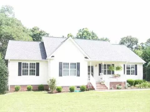 106 Quail Trl, Honea Path, SC 29654 photo 1