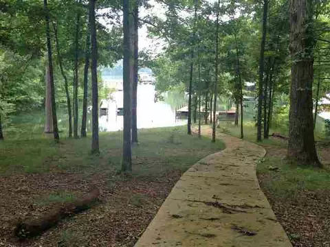 144 Ginn Rd, Starr, SC 29684 photo 3