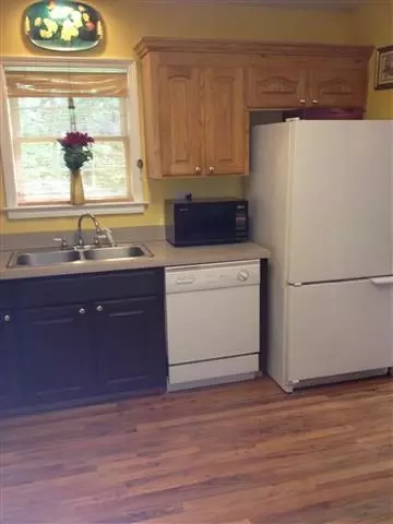 226 Hamilton St, Easley, SC 29640 photo 8