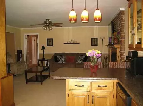 135 Dorr Cir, Easley, SC 29640 photo 7