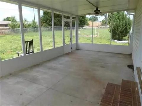 220 Maple Dr, Anderson, SC 29621 photo 9