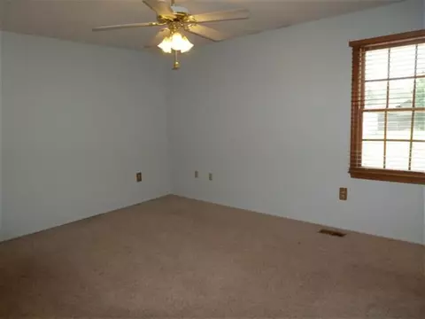220 Maple Dr, Anderson, SC 29621 photo 11