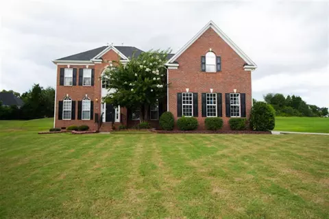 110 Annenberg Ln, Easley, SC 29642 photo 1