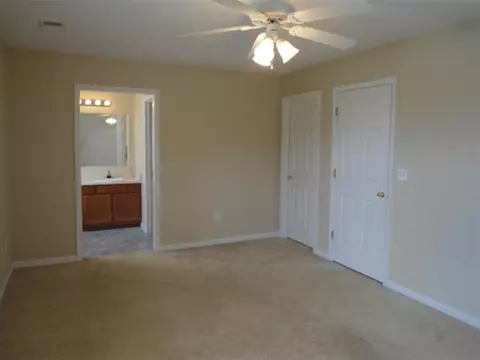 215 Hazel Dr, Easley, SC 29640 photo 9