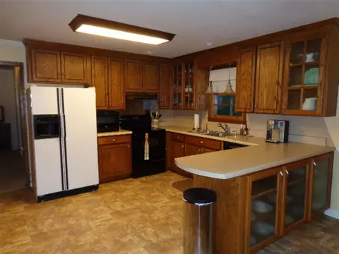 202 Maple Park Dr, Williamston, SC 29697 photo 10