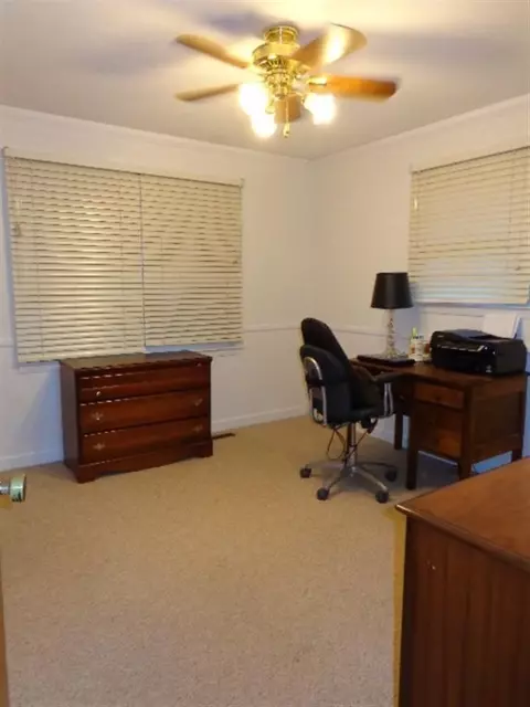 202 Maple Park Dr, Williamston, SC 29697 photo 3