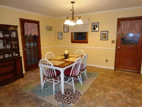 202 Maple Park Dr, Williamston, SC 29697 photo 9