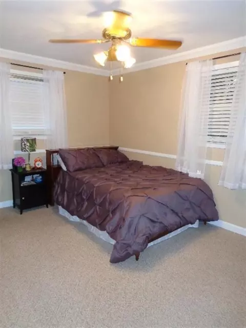 202 Maple Park Dr, Williamston, SC 29697 photo 5