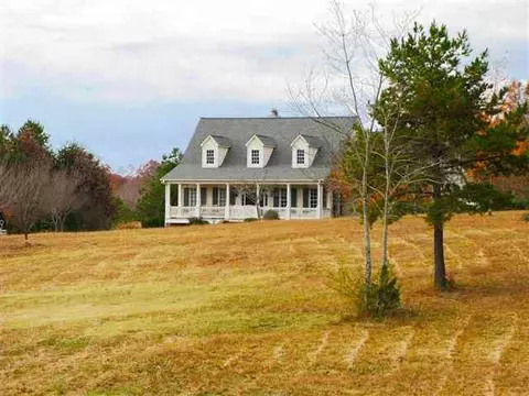 151 Croxton Rd, Williamston, SC 29697 photo 2