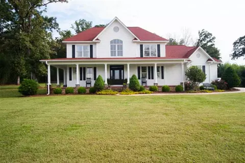 641 Mountain Vw, Williamston, SC 29697 photo 1