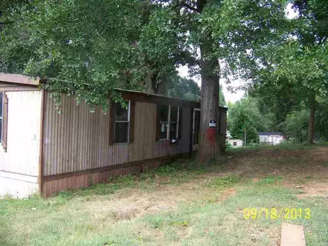 8 Evans St, Pelzer, SC 29669 photo 1